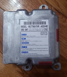 Honda Odyssey SRS Control Unit ECU 77960-THR-A020-M2 WITHOUT CRASH. - Picture 1 of 4