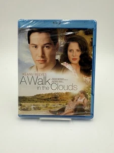 A Walk in the Clouds (Blu-ray, 1995) - Foto 1 di 3