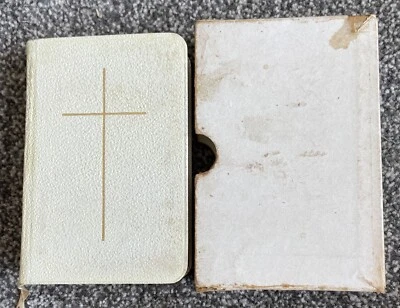 Book of Common Prayer In Slip Case Hardback 1950’s IDTV - Image 1 of 4