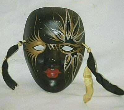 Máscara facial arte pared Mardi Gras oro acampanado plata brillo diseños abstractos cinta Foto 1 de 3