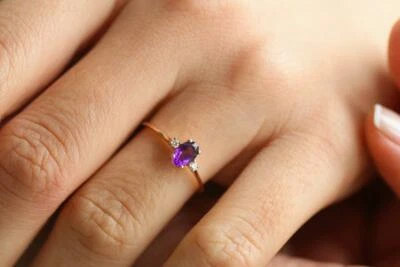Oval Amethyst Goldring Blau 0,72ct 14K 585er 2 Diamanten 0,06ct Brillanten VS G - Bild 1 von 4