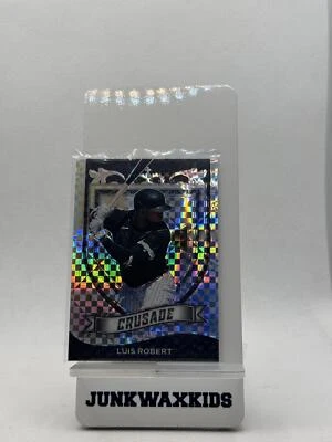2021 Panini Chronicles Crusade #21 Luis Robert Crusade Prizm - Image 1 of 2