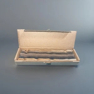 700 Stück - 11 kΩ 5% - PR25 Kohleschicht Widerstände - 11K - Originalkarton NOS - Picture 1 of 3