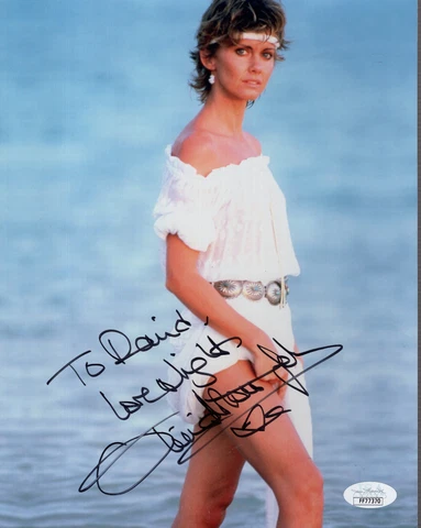 OLIVIA NEWTON JOHN HAND SIGNED 8x10 PHOTO    VERY SEXY POSE      TO DAVID    JSA Cover