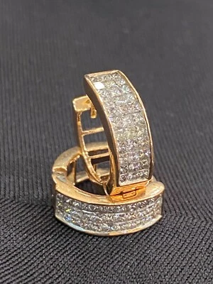 Pave 1.32 Cts Princess Shape Diamonds Three-Row Hoop Earrings In 585 14K Gold - Image 1 of 4