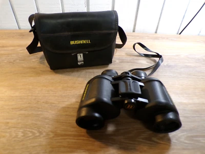 Bushnell 13-7307 Powerview 7 x 35 WA 487 Ft at 1,000 Yds Binoculars w/Case - Image 1 of 4