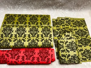 Posten Vintage Kontaktpapier Retro Avocado grün/rot 70er Brokat Flock Samt PeelStick - Bild 1 von 15