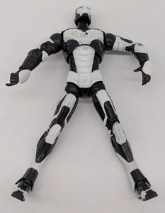 Hasbro Marvel Legends 2008 Iron Man Concept Silver SATELLITE ARMOR Action Figure - Picture 1 of 2