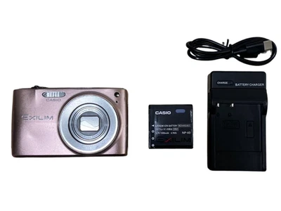 CASIO EXILIM ZOOM EX-Z400 Pink Compact Digital Camera 12.1 MP From Japan Used - Image 1 of 4
