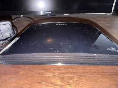 D-Link DGS-1008G 8-Port Desktop Gigabit Ethernet Switch Network 10/100/1000 L66 - Image 1 of 2