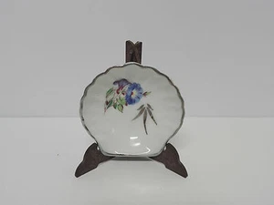 Almeja de porcelana en miniatura Decoracion 6cm x 6,5cm - Imagen 1 de 1