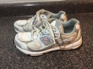 (Used) New Balance 490 Size 7.5 Women's  - Picture 1 of 9