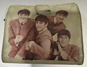 THE BEATLES ORIGINAL BILLFOLD/WALLET WITH SOME PICTURES - Foto 1 di 7