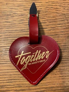 Etiqueta de equipaje de cuero en forma de corazón de Southwest Airlines "Juntos lo hacemos genial" - Imagen 1 de 7