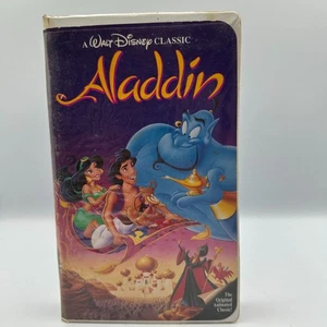 Aladdin VHS Walt Disney Classics 1993 Animated Movie Robin Williams - Picture 1 of 3