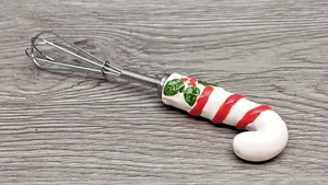Mini espumador u adorno de leche batidor bastón de caramelo de cerámica de 5,5" de largo vacaciones - Imagen 1 de 5