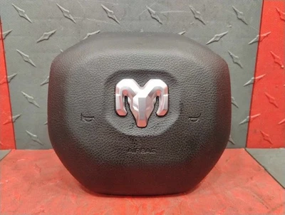 Оригинальная подушка безопасности на руль Dodge RAM 2500 (черная M9X8) 6NL99TX7AE - Изображение 1 из 4