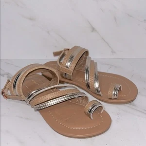 NEW Kurt Geiger mini deliah strappy sandal girls sz 11 - Picture 1 of 4