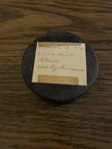 Vintage 1982 CCHA Finals Hockey Puck Notre Dame Vs Michigan State WJ - Picture 1 of 8