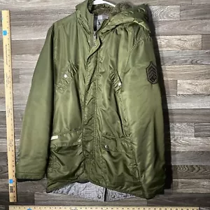 Olive Green, Military Style, Dc Shoes, Inc. Men’s Small Snowboarding Jacket - Picture 1 of 7
