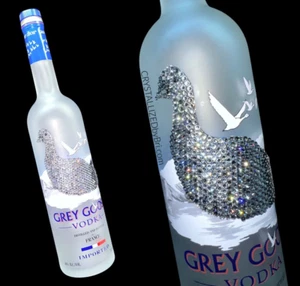 Bling Grey Goose AUSTRIAN CRYSTALS 750mL EMPTY Bottle Bedazzled Full Size 21st - Picture 1 of 6