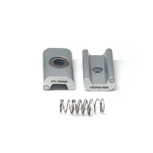 nov Clamp P / Silver - novdesign MARGNET Hinge Clamp for Brompton P-line - Picture 1 of 6