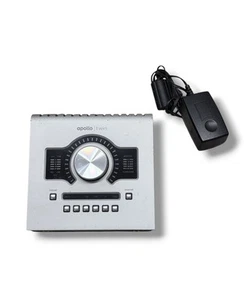 Universal Audio Apollo Twin Thunderbolt 2 Interface - Picture 1 of 11