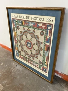 Texas Folklife Festival 1983 Bandera Edredón Impresión Arte Enmarcado 30 X 33 - Imagen 1 de 7