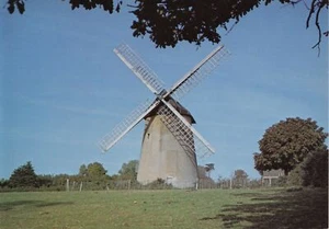 (da27) Bembridge Windmill - Isle of Wight Postcard - Picture 1 of 2