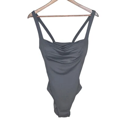 Traje de baño Calvin Klein acanalado de una pieza corte alto pierna mezcla de nailon talla 14 Foto 1 de 4