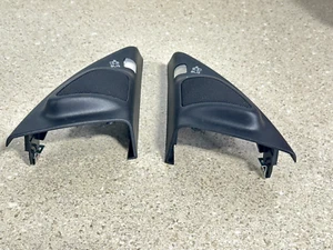08-16 VOLVO V70 XC70 LH Driver RH Passenger Door BLIS Tweeter Speaker Cover OEM - Bild 1 von 4