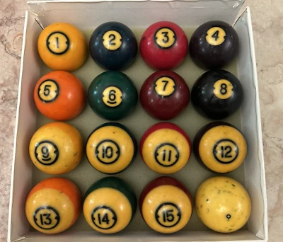 Bolas de bolsillo vintage Brunswick centenario corona dorada 002-07-500 con caja bolas de billar Foto 1 de 4