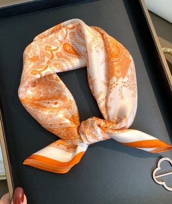 100% Seda Morera Bufanda Tótem Encaje Estampado Bandana Mantón 53X53cm Pañuelo Envoltura Foto 1 de 4