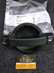 MANIGLIA PORTA ESTERNA LATERALE SCORREVOLE DX FIAT DOBLO' 2006 > 2010 NO CHIAVE - Picture 1 of 3