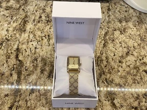 Women'S gold Mesh Bracelet Watch - Picture 1 of 12