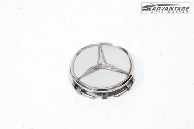 2014-19 MERCEDES CLA250 C117 BENZ RODA ARO CENTRO TAMPA LOGOTIPO TAMPA FABRICANTE DE EQUIPAMENTO ORIGINAL - Imagem 1 de 4