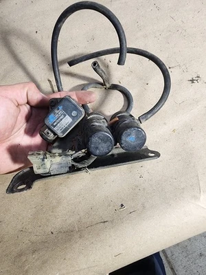 Solenoide colector conjunto sensor mapa Acura Integra 1990-1993 Foto 1 de 4