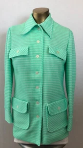 Vintage 1960 Groovy Hecho a Mano Pata de Gallo Verde Abotonado Poliéster - Pequeño  - Imagen 1 de 12