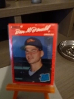 1990 Donruss #32 Ben McDonald Baltimore Orioles Rookie Baseball Card Mint - Image 1 of 3