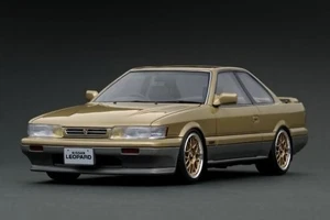1992 Nissan Leopard Ultima V30TWINCAM TURBO F31 1/18 Gold/Silver Ignition Model - Picture 1 of 4