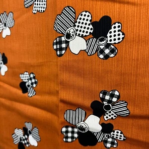 1970s Brown Black White Floral Vintage Fabric 208cm x 114cm - Bild 1 von 5