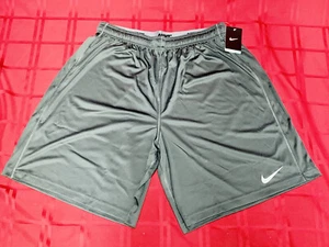 NUEVO-Pantalones Cortos Nike Equipo Fly para Hombre Dri-FIT 3XLG Gris Ántraco - Imagen 1 de 6