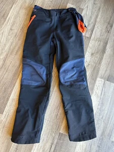 DECATHLON Sporthose für Jungen (Alter: 5-6 / Größe: 113 - 122 cm) Farbe: blau - Bild 1 von 2