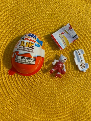 Kinder Joy NBA Houston Rockets Mascot (B32) Cover