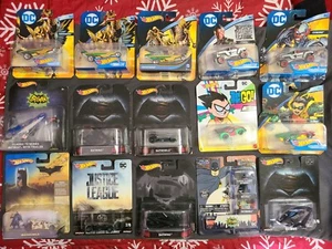 Large Lot Of 14 Hot Wheels + -- Batman Robin Cyborg Batboat Batwing Batmobile - Picture 1 of 17