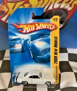 Hot Wheels 2008 FE New Models 05/40 005 '69 Dodge Coronet Superbee WHITE 5SP - Picture 1 of 1
