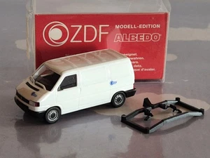 VW T4 Kasten ZDF Werbemodell OVP Albedo 1/87 - Bild 1 von 3