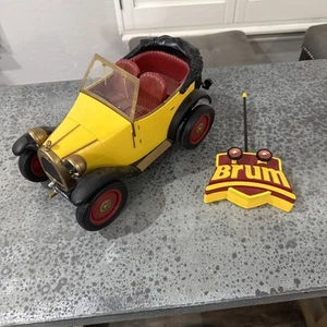 Brum Radio Control Car - Ragdoll, RadioShack Exclusive, Yellow & Red New - Picture 1 of 11