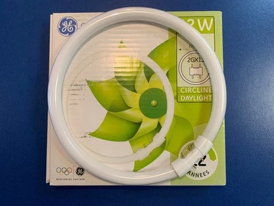 General Electric Ring Fluorescent Lamp 22W/865 T5 Daylight 2GX13 Nails - Image 1 of 4