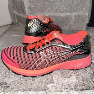 Scarpe sneakers Asics Dynaflyte rosso corallo 10 donna T6F8Y quasi come nuove - Foto 1 di 8